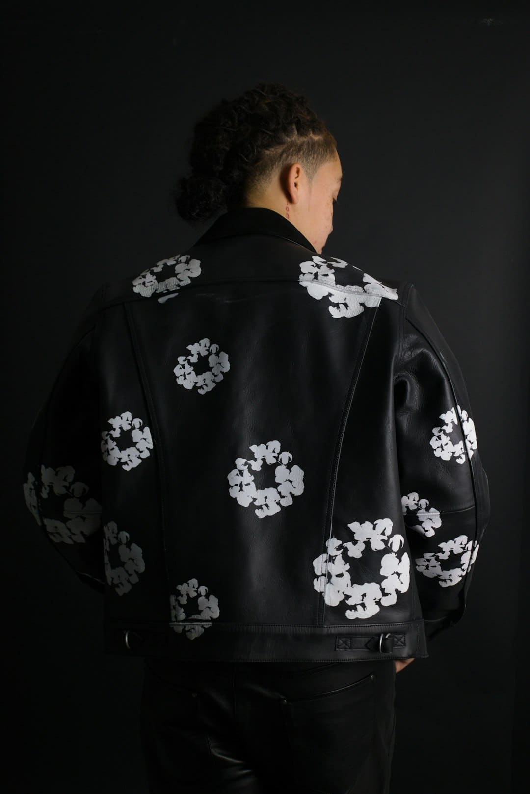 蜈蚣属于昆虫吗